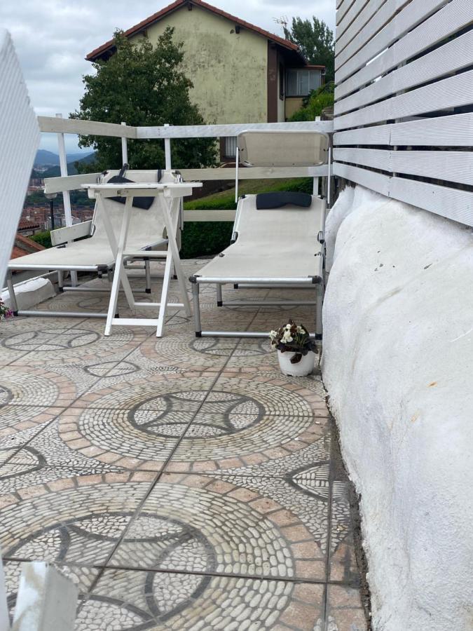 Caramelo Villa Bilbao Bagian luar foto